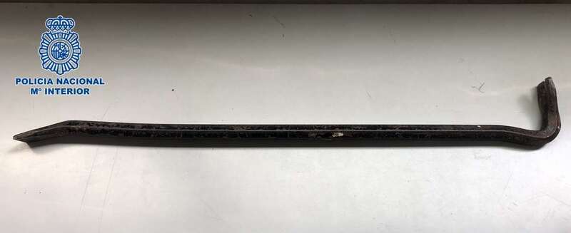 Pata de cabra usada en el robo (Foto TA)